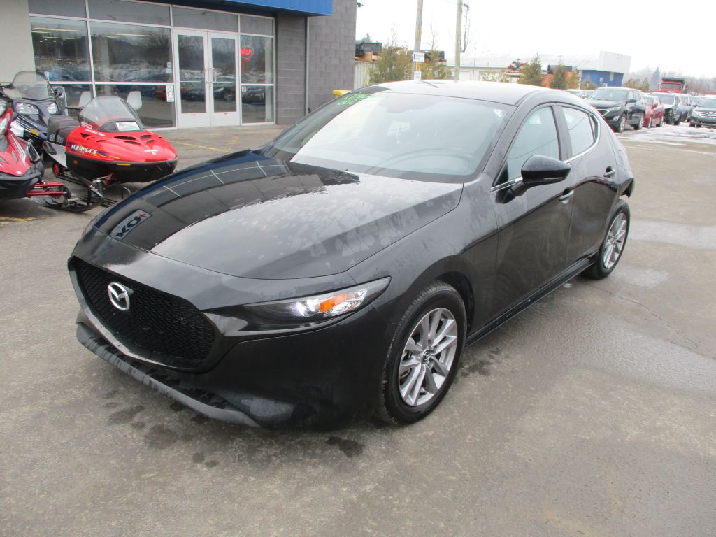 Внос на 2022 Mazda 3 от Канада