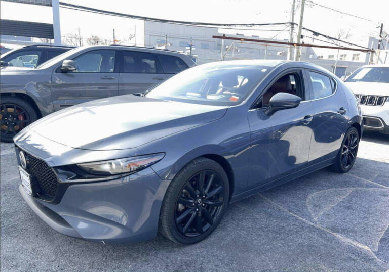 Внос на 2019 Mazda Mazda3 Hatchback w/Premium Pkg от САЩ